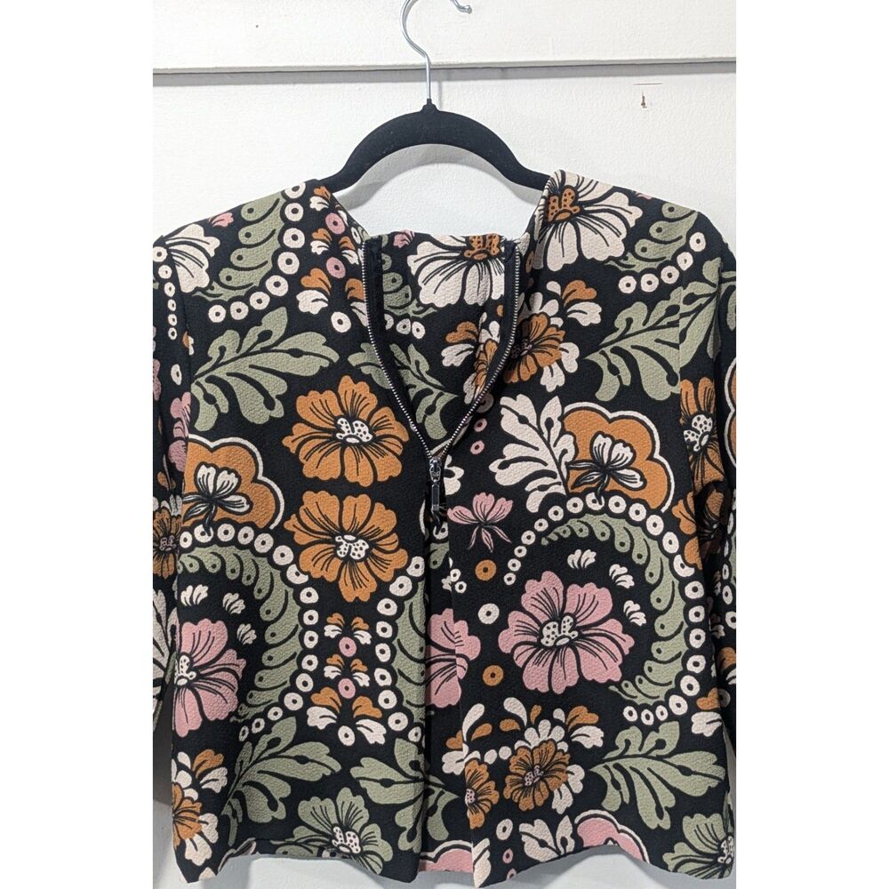H&M Floral Retro Pattern Pleated Back Top sz. 2 - Picture 3 of 7